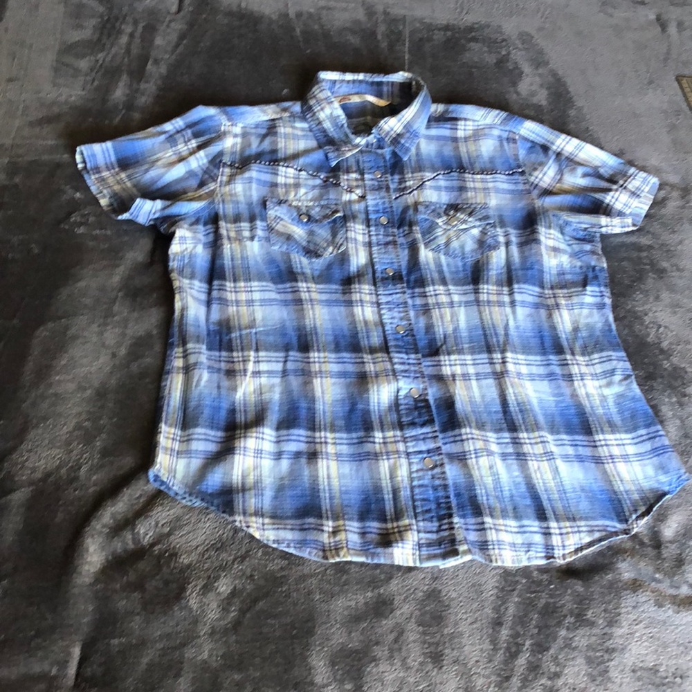 Womens cumberland outfitters button down shirt